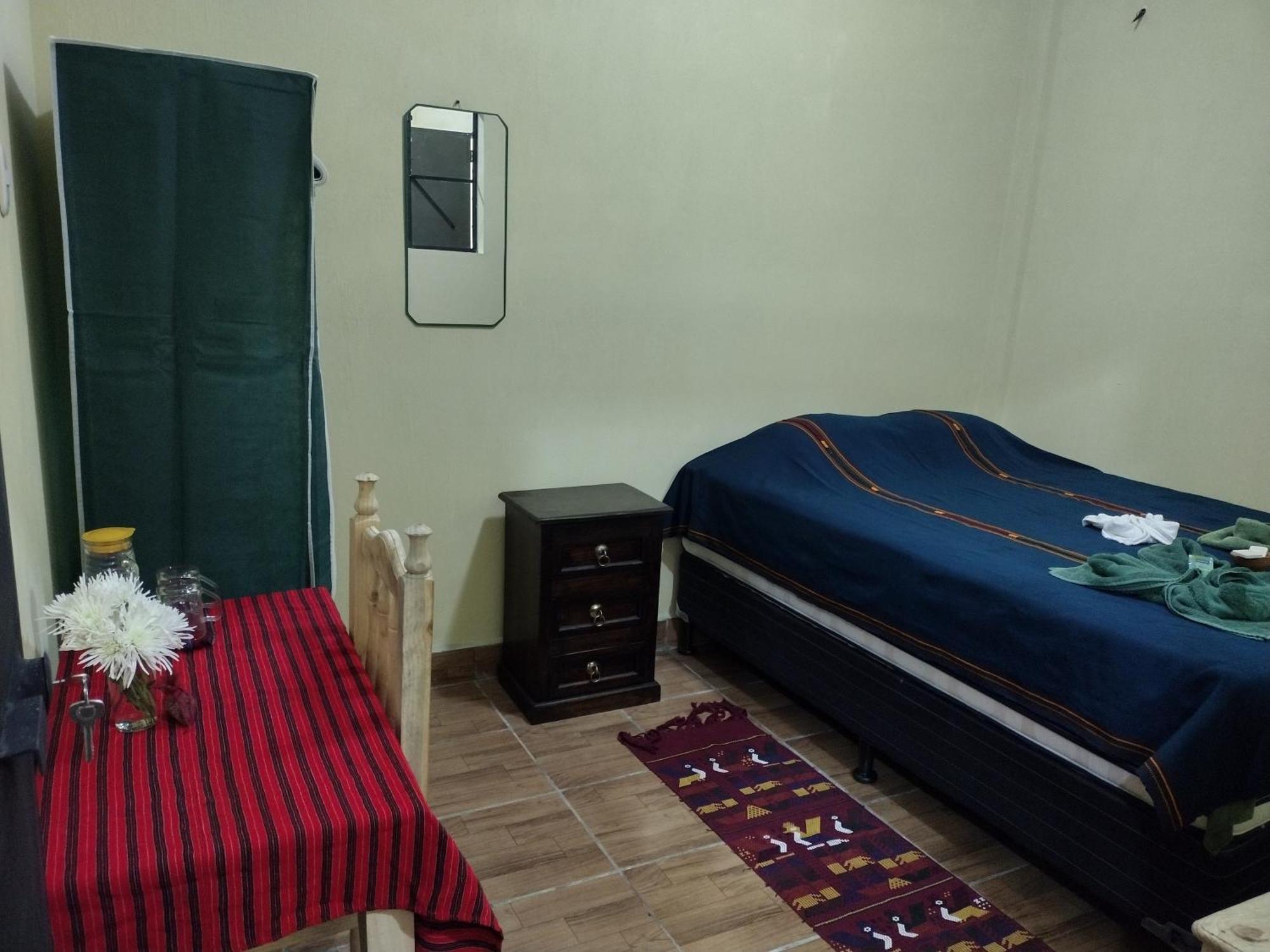 Posada Del Viajero - Mayan Travelers Inn Santa Cruz La Laguna Esterno foto